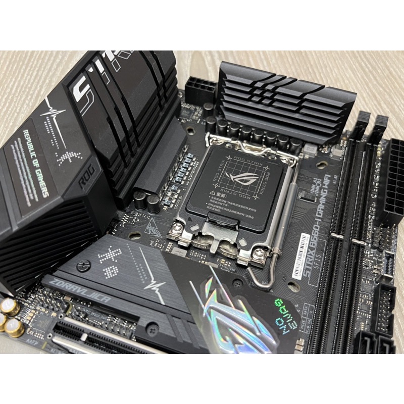 華碩 ASUS ROG STRIX B660-I GAMING WIF 主機板