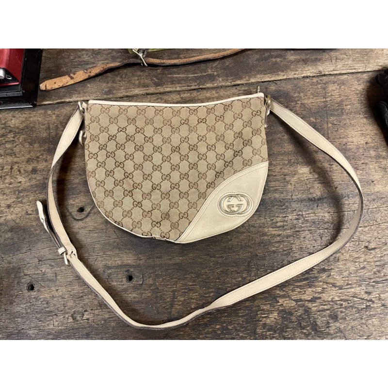 真品Gucci 小側背包