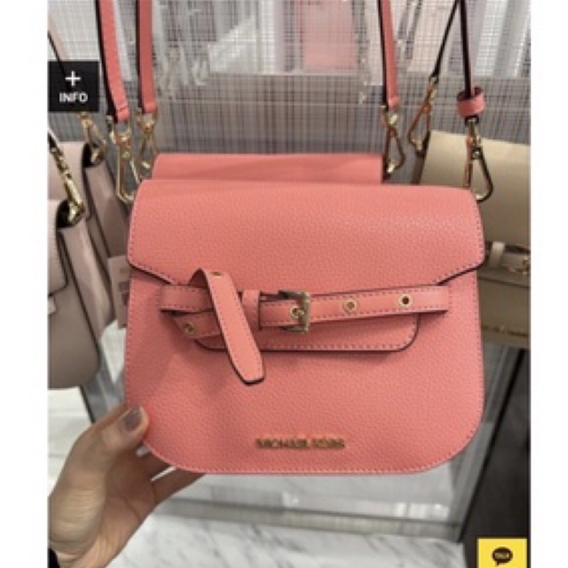 MICHAEL KORS EMILIA MK 扭結 系列 掀蓋 式 斜背 馬鞍 包 亮櫻花粉