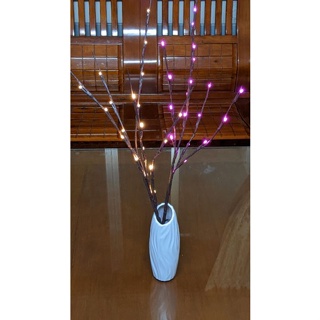 聖誕應景小樹燈+花瓶（用3號電池，可開關控制）
