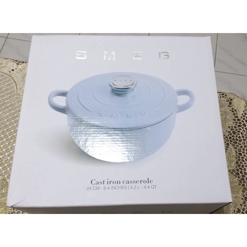 SMEG 義大利精品廚具 24cm琺瑯鑄鐵鍋(粉藍）