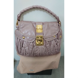 二手 Miu Miu 經典的可芙包款Matelasse Pale Pink Lux Nappa Coffer bag