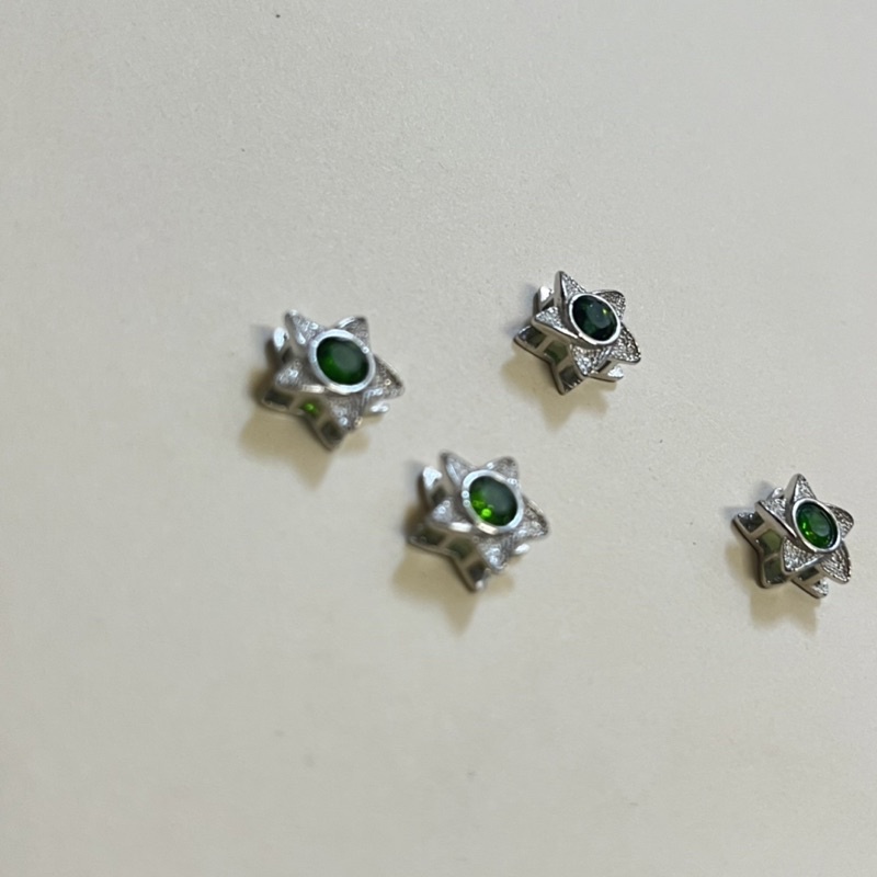 綠透輝 透輝石水晶 星星配件 半銀保色配件 2個/100天然綠水晶