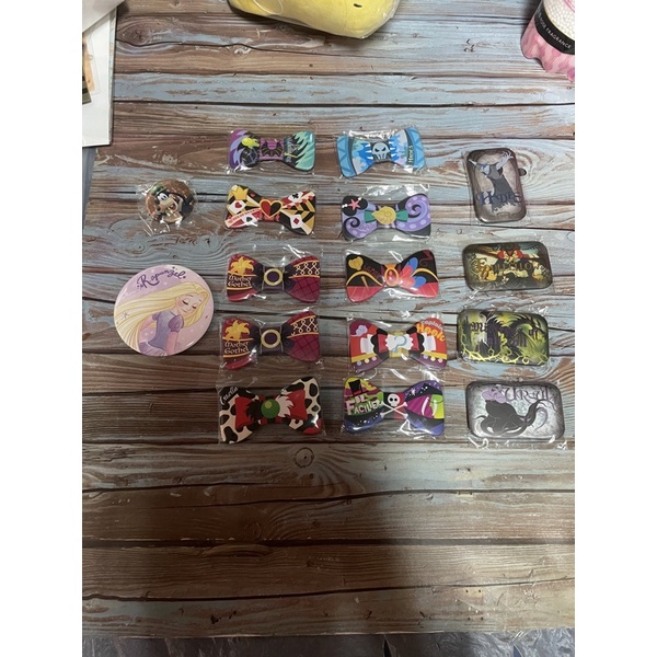 （日版 全新/中古）迪士尼 各角色別針徽章惡棍們、長髮公主、高飛
