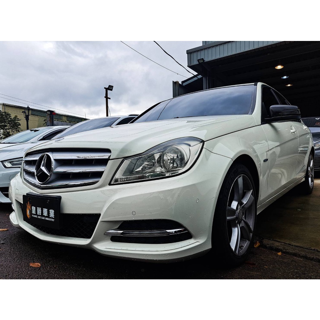 2011 BENZ C180