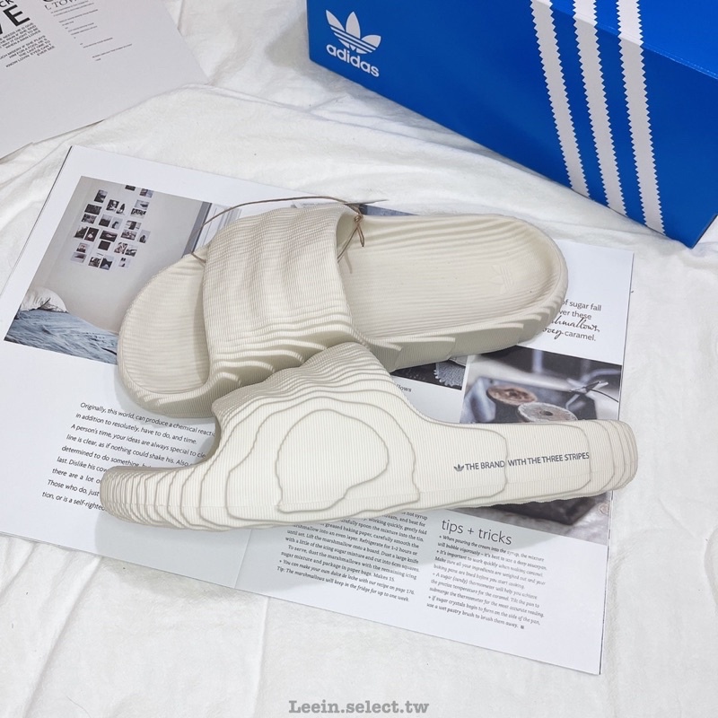 【Leein】Adidas Adilette 22  奶油白 米白 防水拖鞋 GX6950