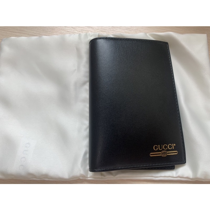 全新 Gucci 經典黑色logo 護照夾/護照套 日本專櫃代購
