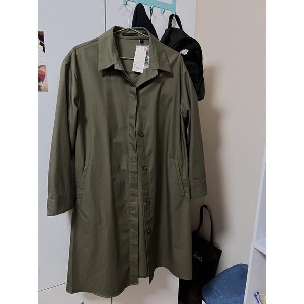 日本Uniqlo購入 軍綠色 長大衣 大衣外套 風衣外套