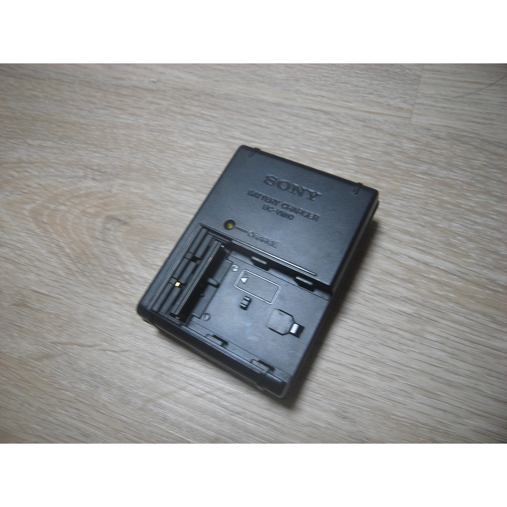 二手 SONY 原廠 BC-VM10 充電器 FM500H 電池座充 DSLR-A65 A75 A77 A57 A58