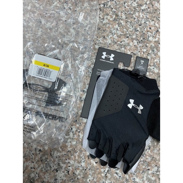 Ua under armour 手套 m號 女用 全新 運動手套 重訓