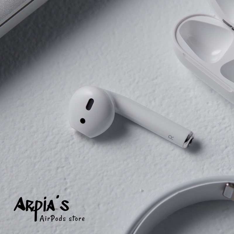 ［二代 右耳 雙北可面交］原廠 全新 二手  AirPods 2 AirPod 2代 Apple原廠充電線 單耳 單邊
