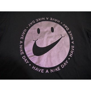 THE NIKE TEE 大童 HAVE A NIKE DAY笑臉 短袖上衣 M號