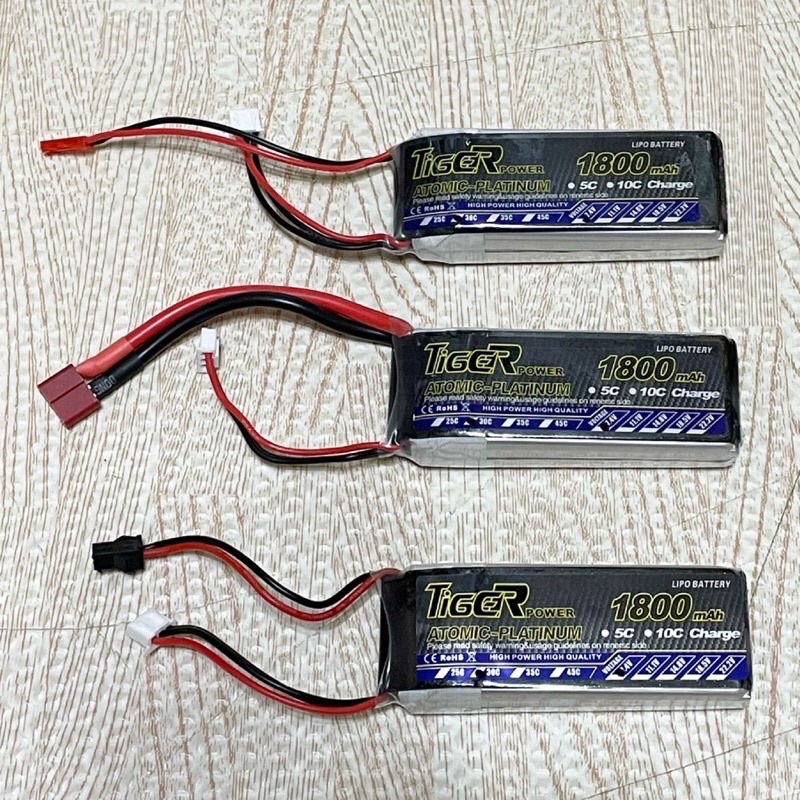 【玩美童年】全新Tiger 2s鋰電池 頑皮龍專用 7.4V電池1800 2200 2800mah 25c 30c 電池