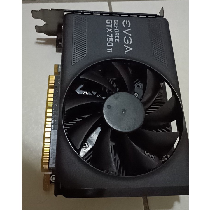 艾維克 EVGA GTX750ti 2G DDR5 GTX 750ti 二手 風扇有點損壞