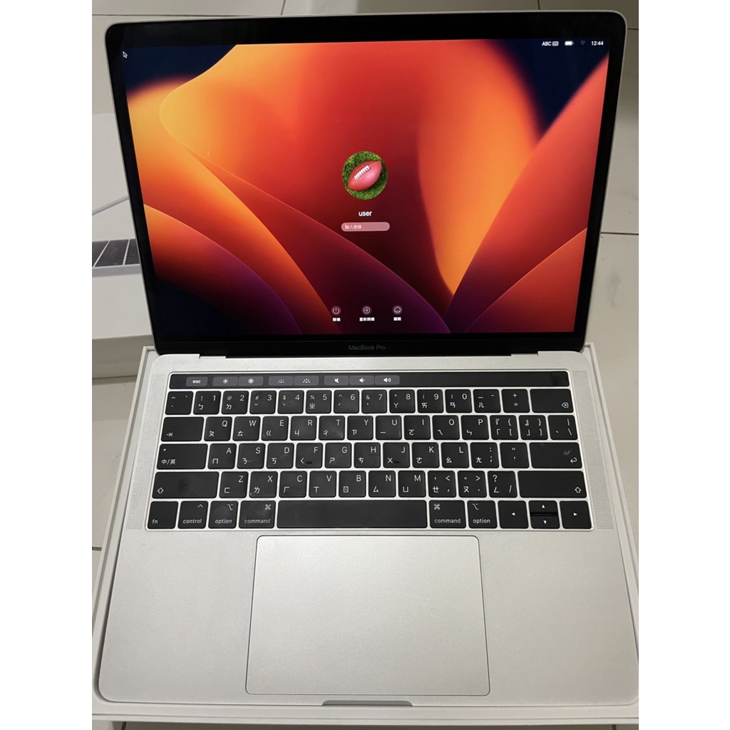 MacBook Pro 13吋 2019  16G 256G 四個 Thunderbolt