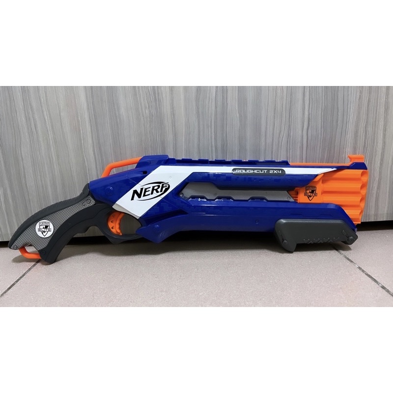 Nerf 經典八管散彈槍