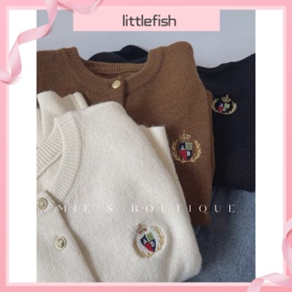 [littlefish]毛絨絨 學院風 麥穗 徽章 刺繡 圓領 金色扣 純棉 素色 基本款 針織 長袖 小外套