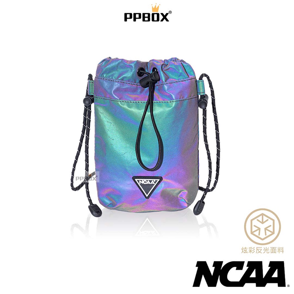 NCAA 炫彩 變色 小側包【72555701】包包 小廢包 肩背包 手機包 口袋包 新衣新包