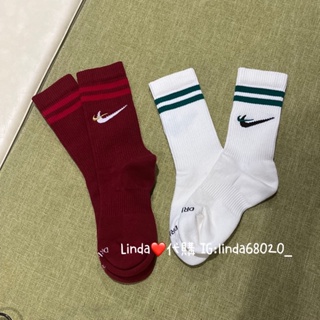 Linda❤️代購 現貨 Nike 雙勾綠勾 綠色 米色 米白綠 紅色金勾 刺繡 襪子 長襪 單雙 DQ9165-133