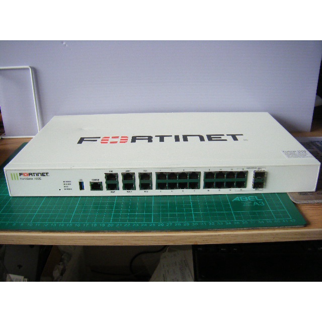 Fortinet Fortigate 100E UTM Firewall 授權至2022/2024