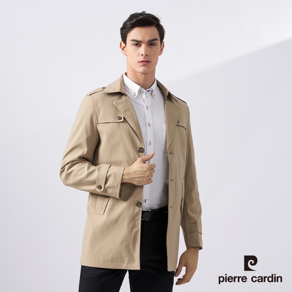 【pierre cardin 皮爾卡登】男款 商務休閒型男翻領風衣外套-卡其色 (7225731-82)