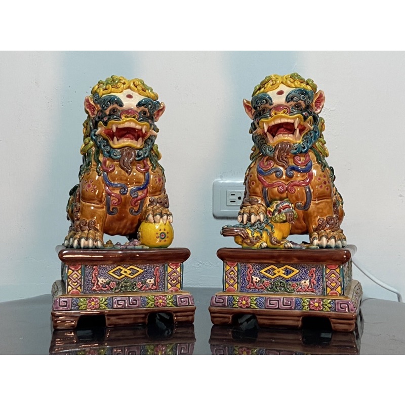 【未使用】交趾陶　交趾焼　鹿港窯　獅子 置物　林智信　林俊亨　陶光　智盧　希少 未使用】交趾陶 交趾焼 鹿港窯 獅子 置物 林智信 林俊亨 陶光 智盧