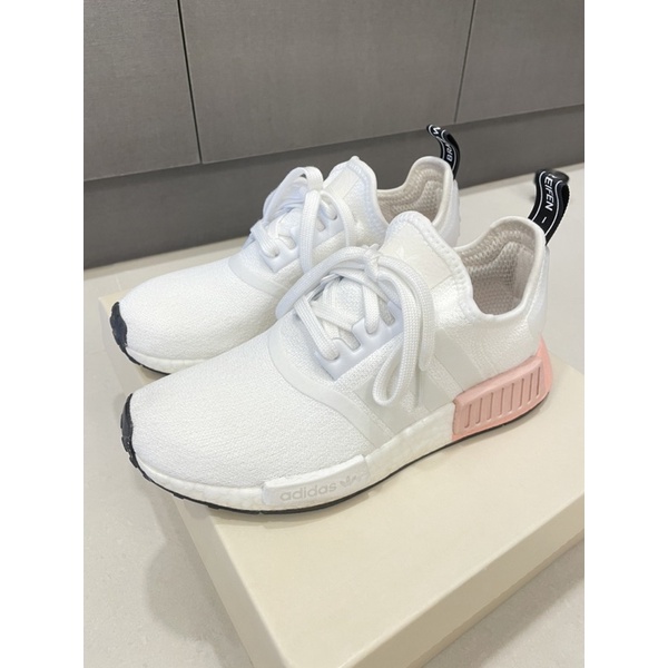 adidas NMD R1 BOOST 愛迪達 白色 粉色 粉紅色 白粉 經典款 EE5109