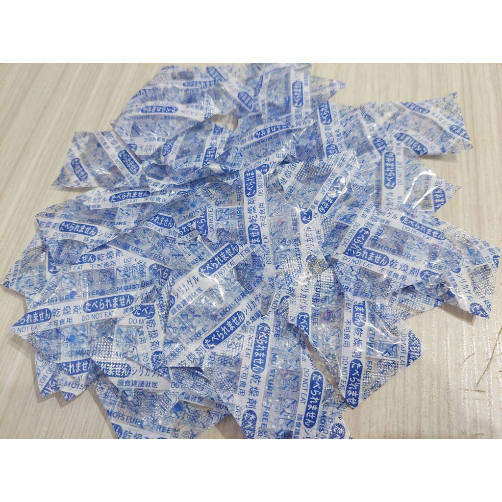 <五寶松鼠堅果雜貨鋪> 1公克食品乾燥劑