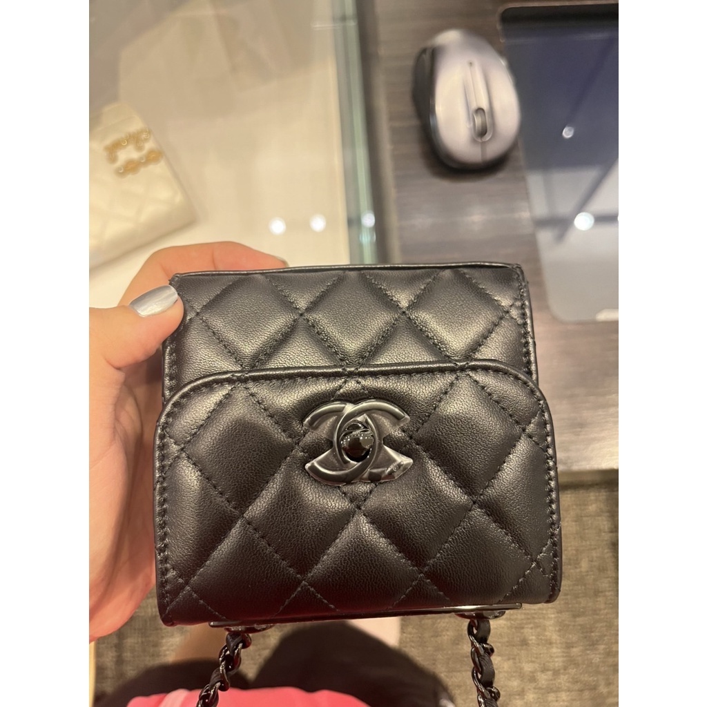 Chanel all black trendy CC $9xxxx