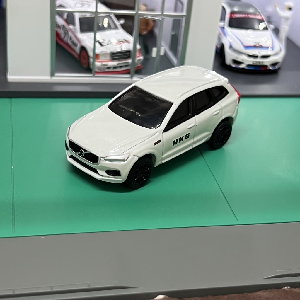 tomica VOLVO XC60.二改