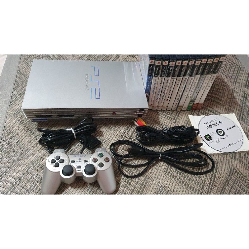 SONY PS2 銀色主機(未改機) SCPH-39000 型＋原版遊戲13份