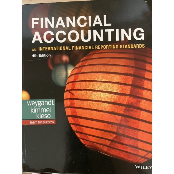 Financial Accounting with IFRS 4th Edition會計 近全新 無筆記原文書