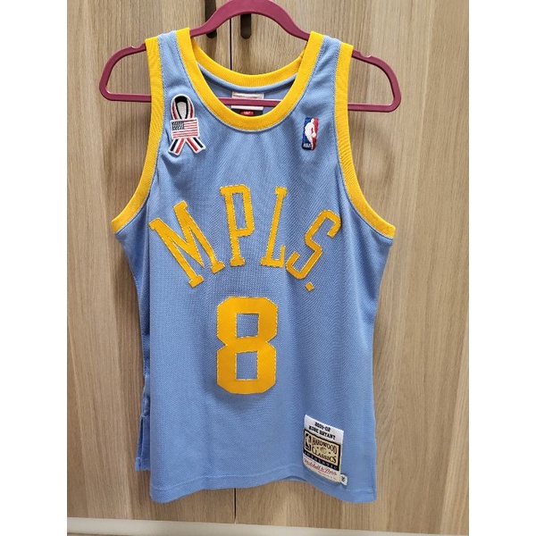 NBA Jersey Lakers 2001-2002 Kobe MPLS (M&amp;N AU  Size:40M)