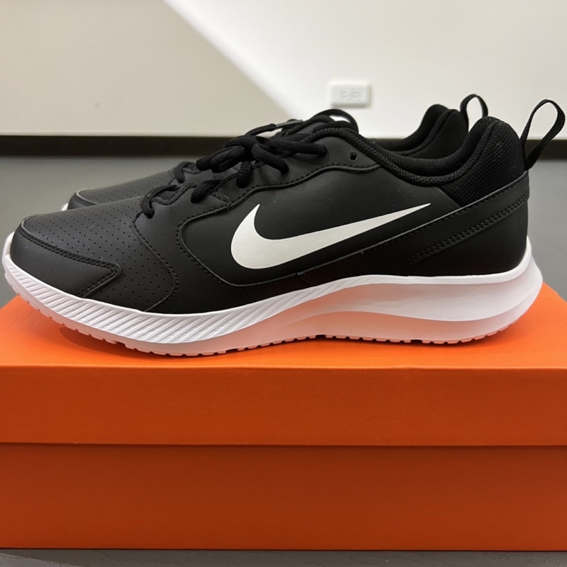 全新) Nike Todos RN 男款路跑鞋CM 27.5 款式：BQ3198-002 官網購入| 蝦皮購物