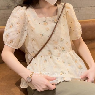 韓版女士蕾絲上衣短袖寬鬆刺繡襯衫