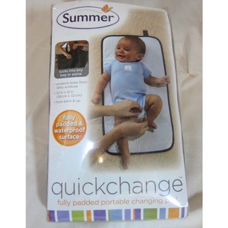 Summer infant portable changing pad 可攜式尿布更換墊 (全新~黑色~)