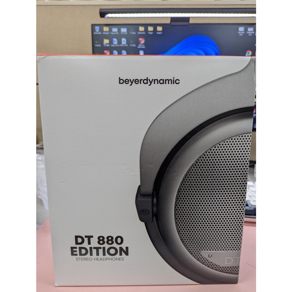 Beyerdynamic DT880 Edition 250 ohms 監聽耳機 全新