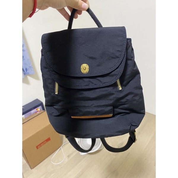 九五成新～satana 台灣設計品牌，後背包
