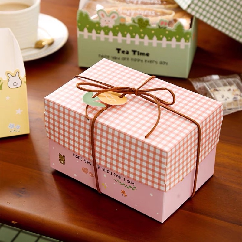 三色 小清新 格紋 餅乾盒 點心盒 手工皂盒 手工餅乾盒 聖誕禮物盒 巧克力盒  手工餅乾包裝 糖果盒 巧克力盒