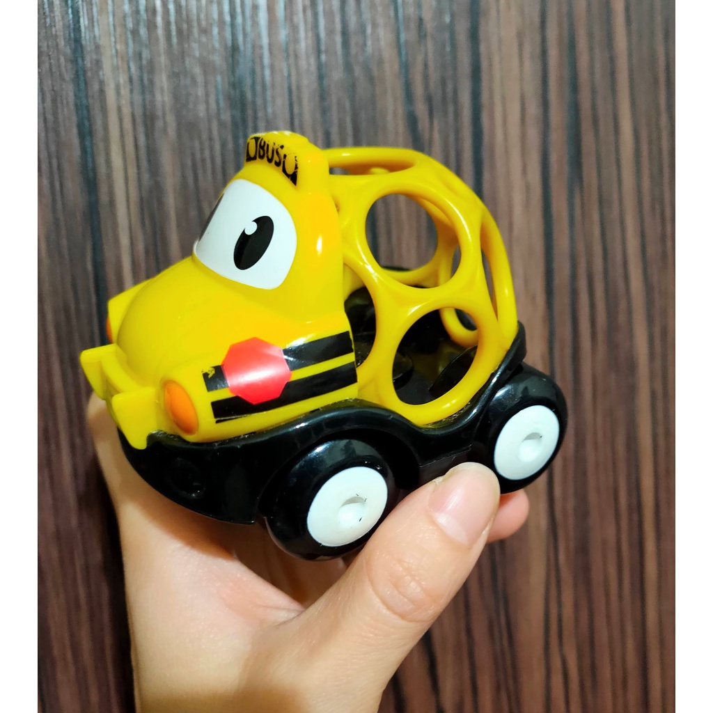 【Kids II-Oball】洞動小汽車 CE安全認証標章 二手玩具幼兒童手部肌肉訓練可愛造型+亮眼黃交通工具造型模型車