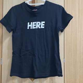二手衣 短袖 女生衣著 女裝 黑色衣服 文字衣服 情侶衣 襯衫