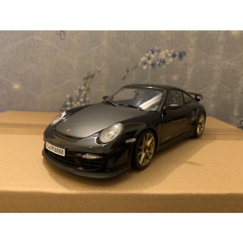 1/18 Minichamps Porsche 911 GT2 RS 997