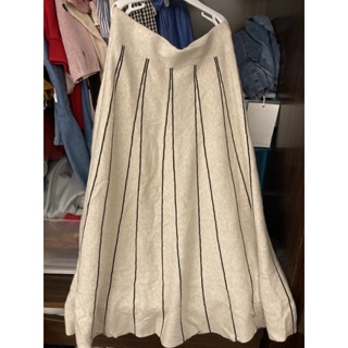 針織裙 柔軟針織裙 米色線條針織裙