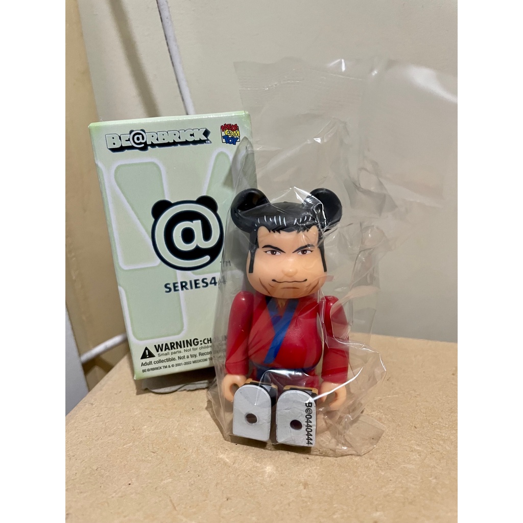 現貨 BE@RBRICK 44代 庫柏力克熊 100% 安東尼奧 豬木 空手道 武功 大叔