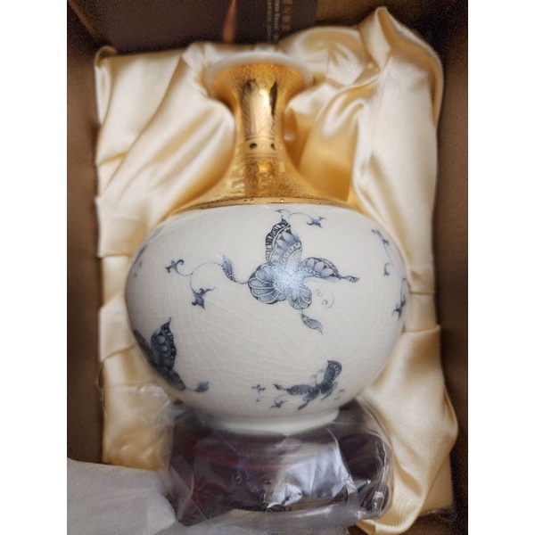 蝦皮最低價-臺華窯 台華窯 雕金彩瓷花瓶原價1800元