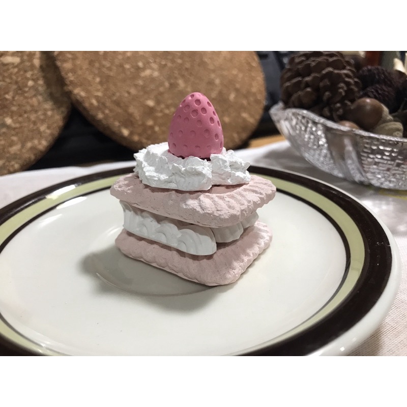 香工作室🍂 草莓 夾心餅乾 點心 甜點 蛋糕 擴香石 擺飾 香氛 婚禮小物 交換禮物
