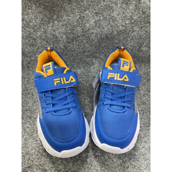 麻糬鞋屋👟-FILA 男童無燈輕量運動鞋（福利品）特價590元