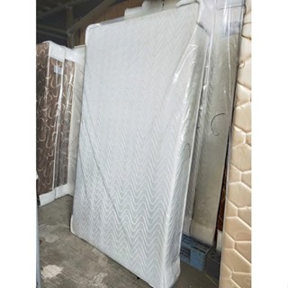 【滿福氣】全新品超高CP值105×188白色3D立體緹花布 冬夏兩用3.5x6.2單人彈簧床 單人加大3尺半硬式彈簧床墊