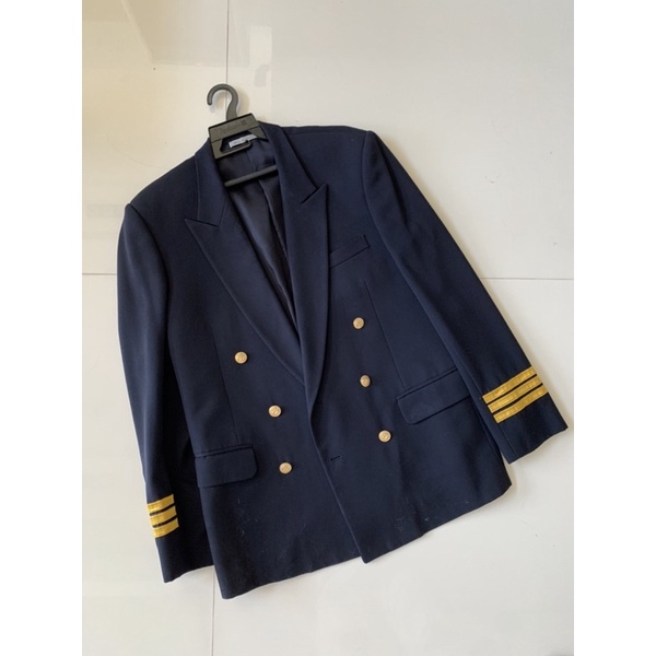 復興航空 帥氣 pilot 機師制服 名牌精品品質很好只有一件 尺寸大約L