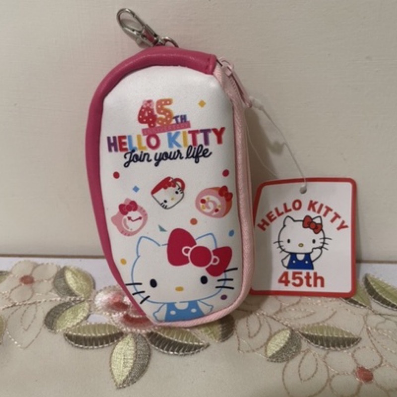 ❤️‍🩹丞軒生活百貨❤️‍🩹 Hello Kitty橢圓形零錢包  Hello Kitty鑰匙包